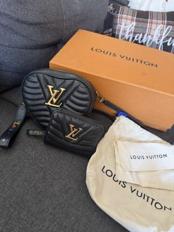 LV Heart Purse & Wallet