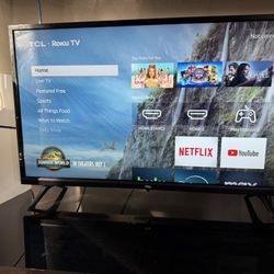 Roku TV 24”
