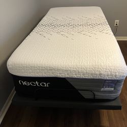 Adjustable Frame, Twin XL, and Nectar Luxe Hybrid mattress with NectarCool Technology, Twin XL