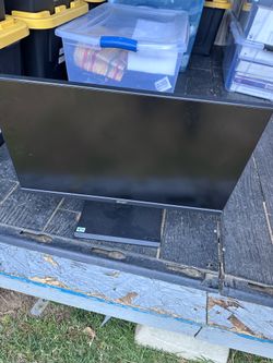 Acr 22” pc monitor with built in speakers