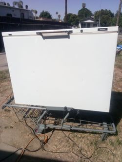 Leonard deep freezer