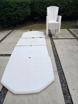 Outdoor patio dining set