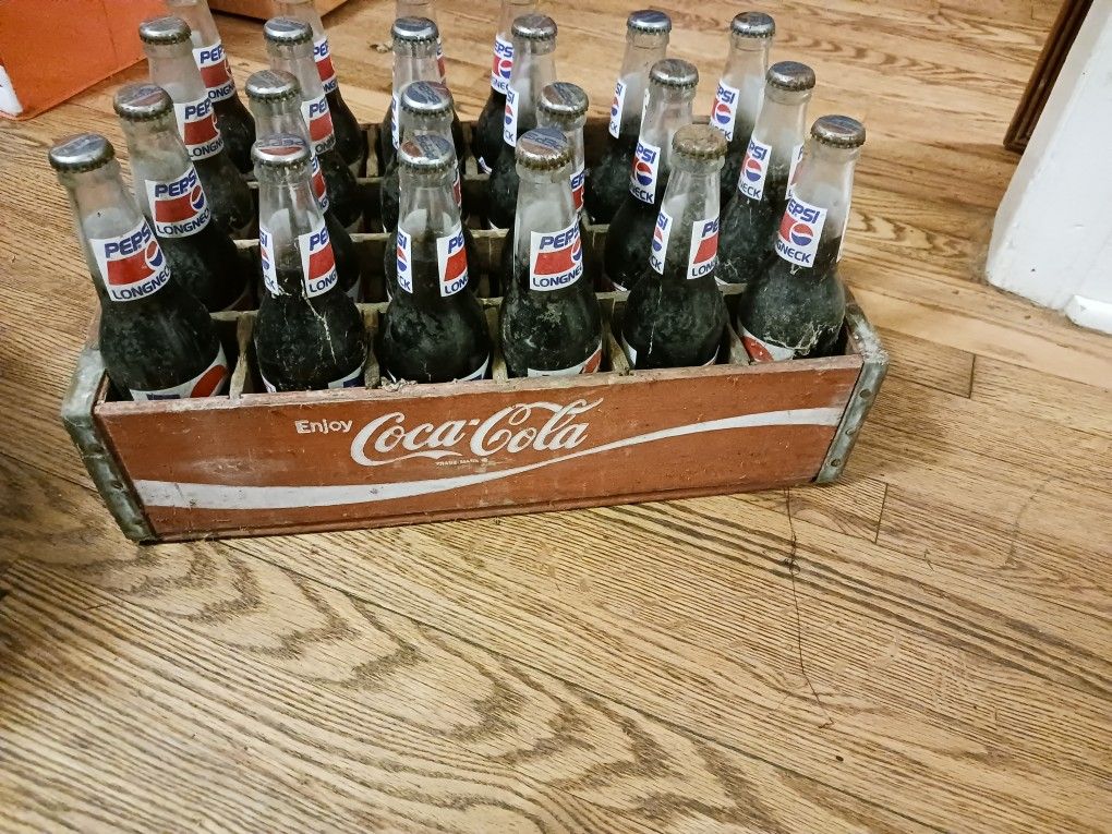 22 Long Neck Pepis Bottles Richard Petty Unopened In A Coca Cola  Antique Wooden Case