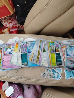 random pokemon cards