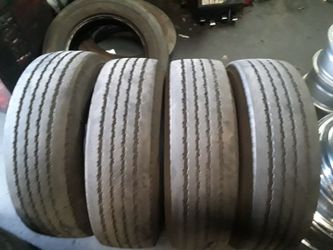 245/70r19.5 Goodyear