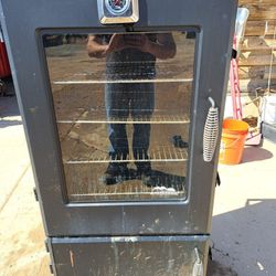 Masterbuilt Smoker