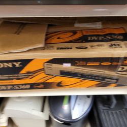 Sony DVD Player Like New 