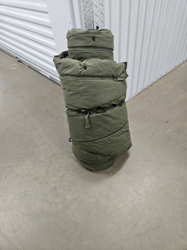 Army Issed Sleeping Bag