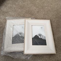 Woodgrain Picture Frames 