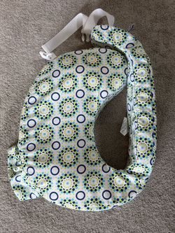 Nursing pillow