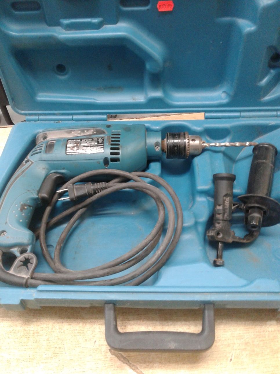 Makita HP1640 5/8-Inch Corded Hammer Drill