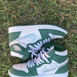 Green Jordan 1