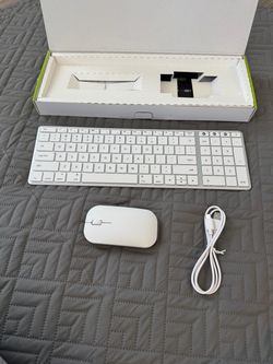 Wireless Bluetooth Keyboard And Mouse For Mac, Multi-Device Rechargeable Slim Keyboard And Mouse