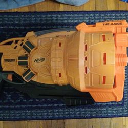 Nerf Doomlands 2169 "The Judge"