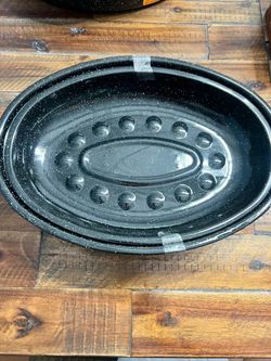 Black Speckled Enamel Oval Roasting Pan