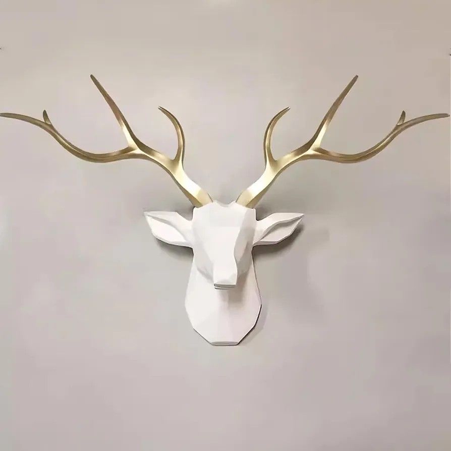 Decorative Deer Head Wall Hanging