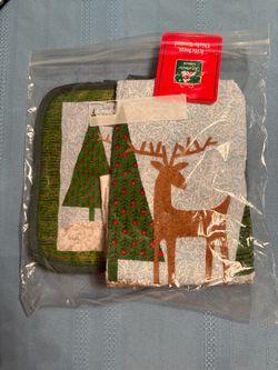 New Christmas mits and towel