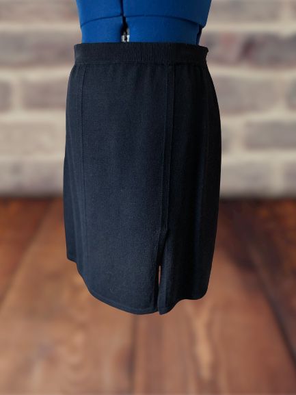 St. John knit skirt with thigh slit