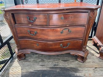 FREE 4 Drawer Dresser Project