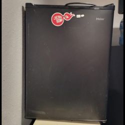 Mini Refrigerator 