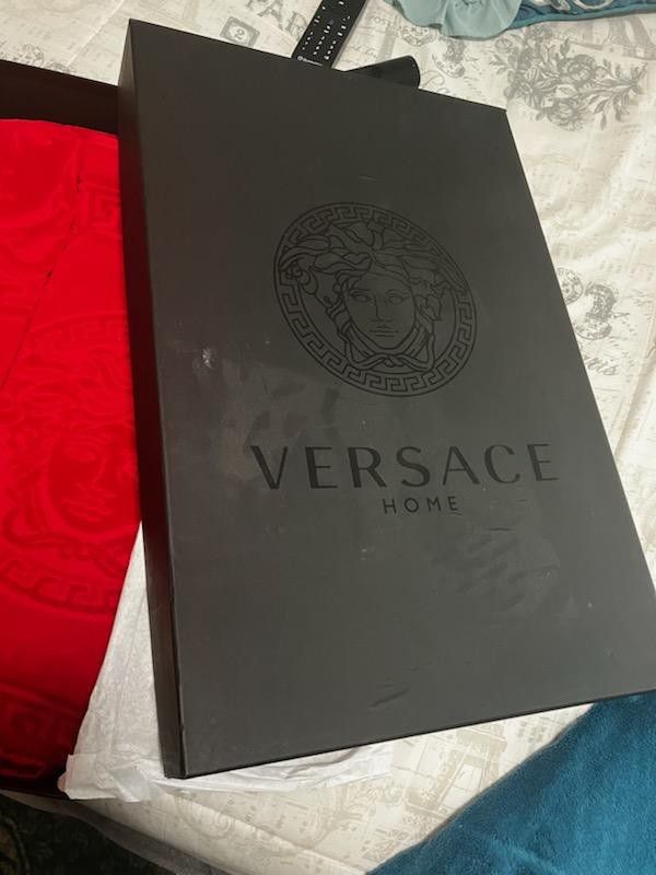 Red Versace Bath Towels