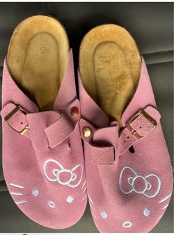 Pink hello Kitty mules