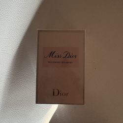 Miss Dior Perfume