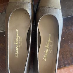 Ferragamo Women Shoes 