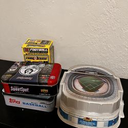 Mix Of Baseball & Football Cards