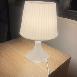 bedside table lamp