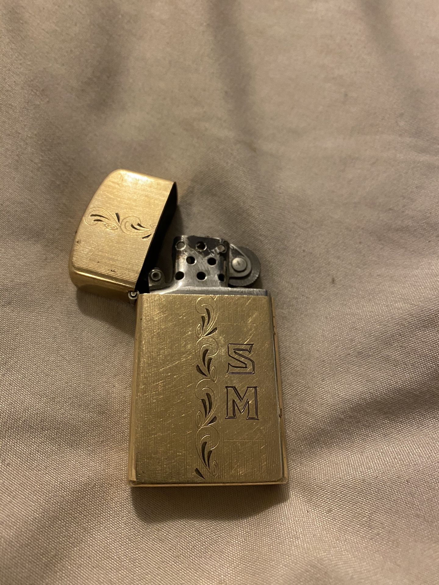 1950 10k Gold Filled Zippo lighter for Sale in Soquel, CA - OfferUp