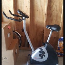 Schwinn Exercise Bike Active 10 