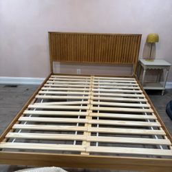 Walker Edison Queen bed frame 
