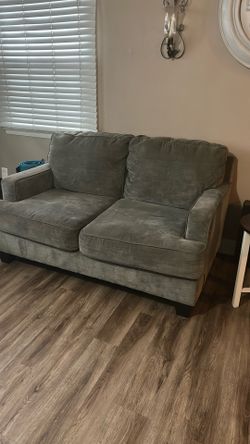 Sofá And Loveseat