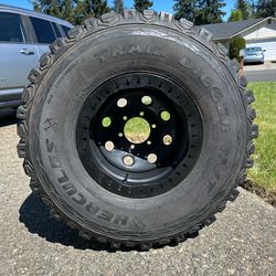 33x12.50x15 tires and wheels (Toyota lug pattern)