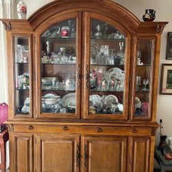 Beautiful Antique Scandinavian Solid Wood Hutch China Cabinet - Estate Sale 