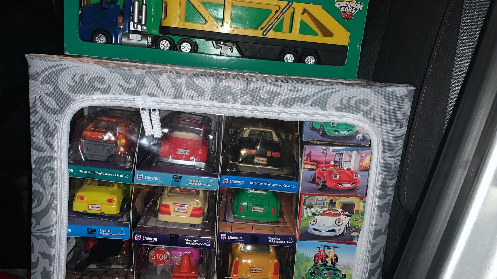 Chevron Collectible Toy Car Set