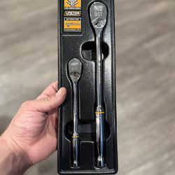 GEARWRENCH 1/4 in. and 3/8 in. Drive 90-Tooth Long Handle Teardrop Ratchet Set (2-Piece)