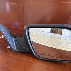 2018 Explorer passenger side mirror