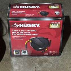 Husky Retractable air hose