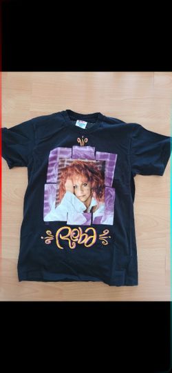 Reba Vintage Concert T-shirt "Medium"