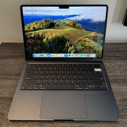 MacBook Air M2