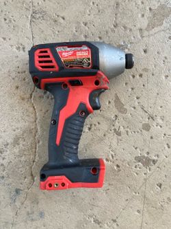 Milwaukee 18v 1/4 impact driver