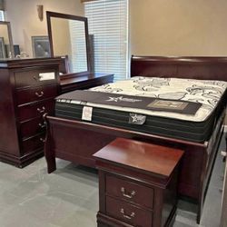 GORGEOUS, STURDY Bedroom Set at an AMAZING PRICE!