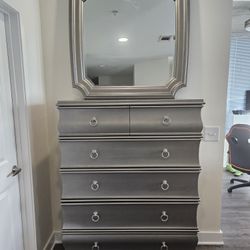 Cabinet + Mirror