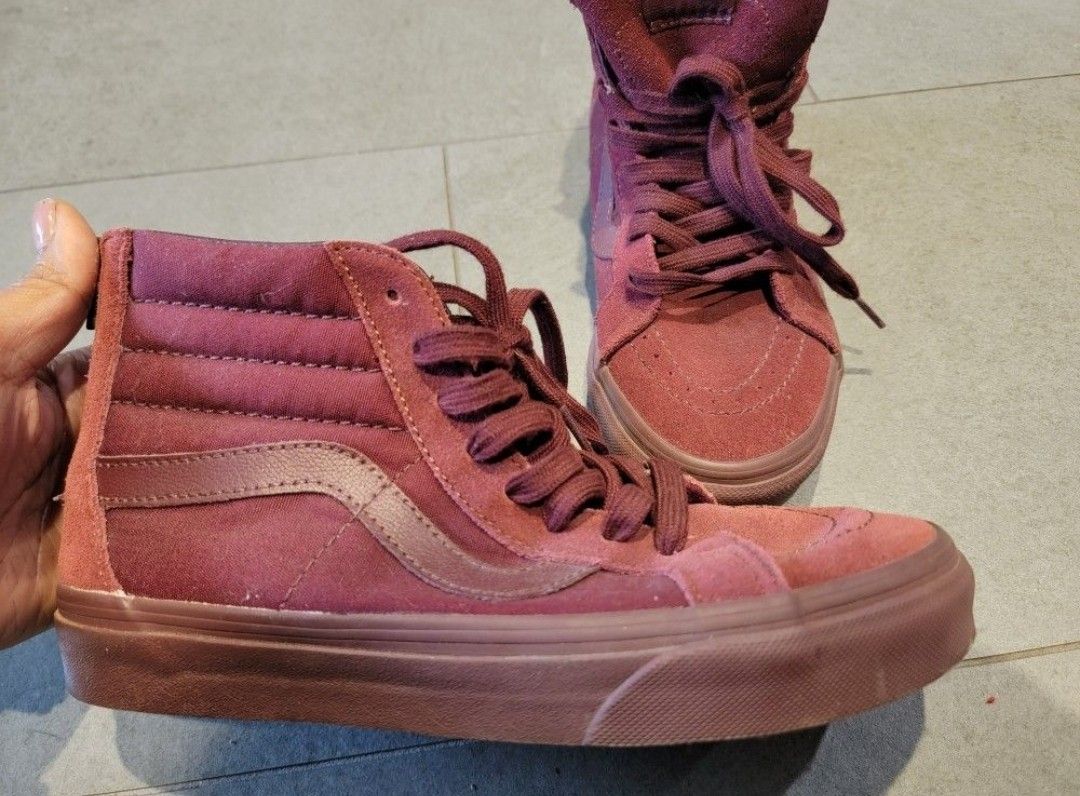 Burgundy VANS - Worn Once. Clean Size 7 W
