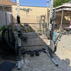  Weight lifting bench With Bars And Weights 