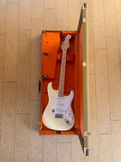 2024 Fender Eric Clapton Stratocaster – Olympic White – USA – OHSC + COA – Excellent Condition