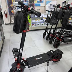 iScooter iX5s Electric Scooter 28MPH! Finance For $50 Down Payment!!