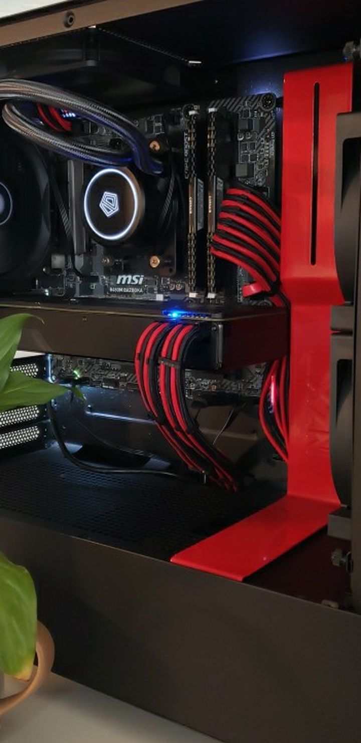 Water Cooled Ryzen 7 Vega 64 8gb Gaming/Streaming PC